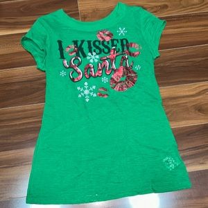 Medium Rocker girl I kissed Santa Christmas sexy tee T-shirt top green